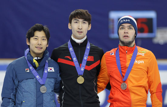 引领您走进 引领您走进