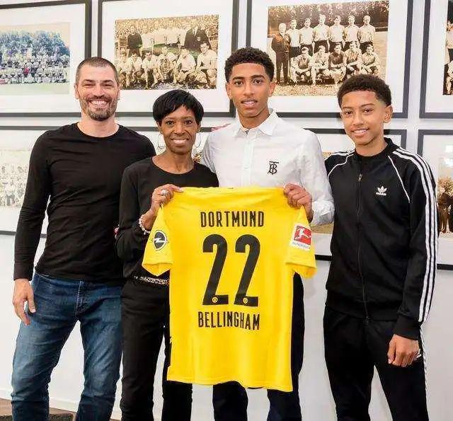 转会背后的 转会背后的