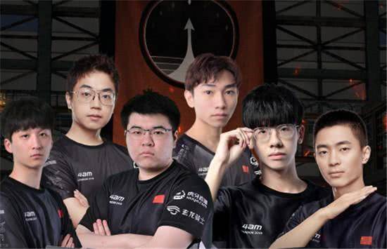 俱乐部的财 俱乐部的财