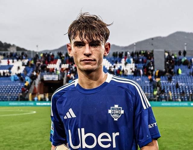 8个篮板 8个篮板